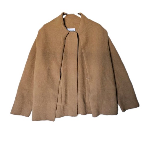 Nwt liz claiborne camel scarf - liz,